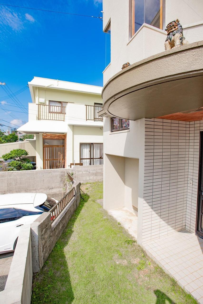 Villa Mk Garden Okinawa Esterno foto