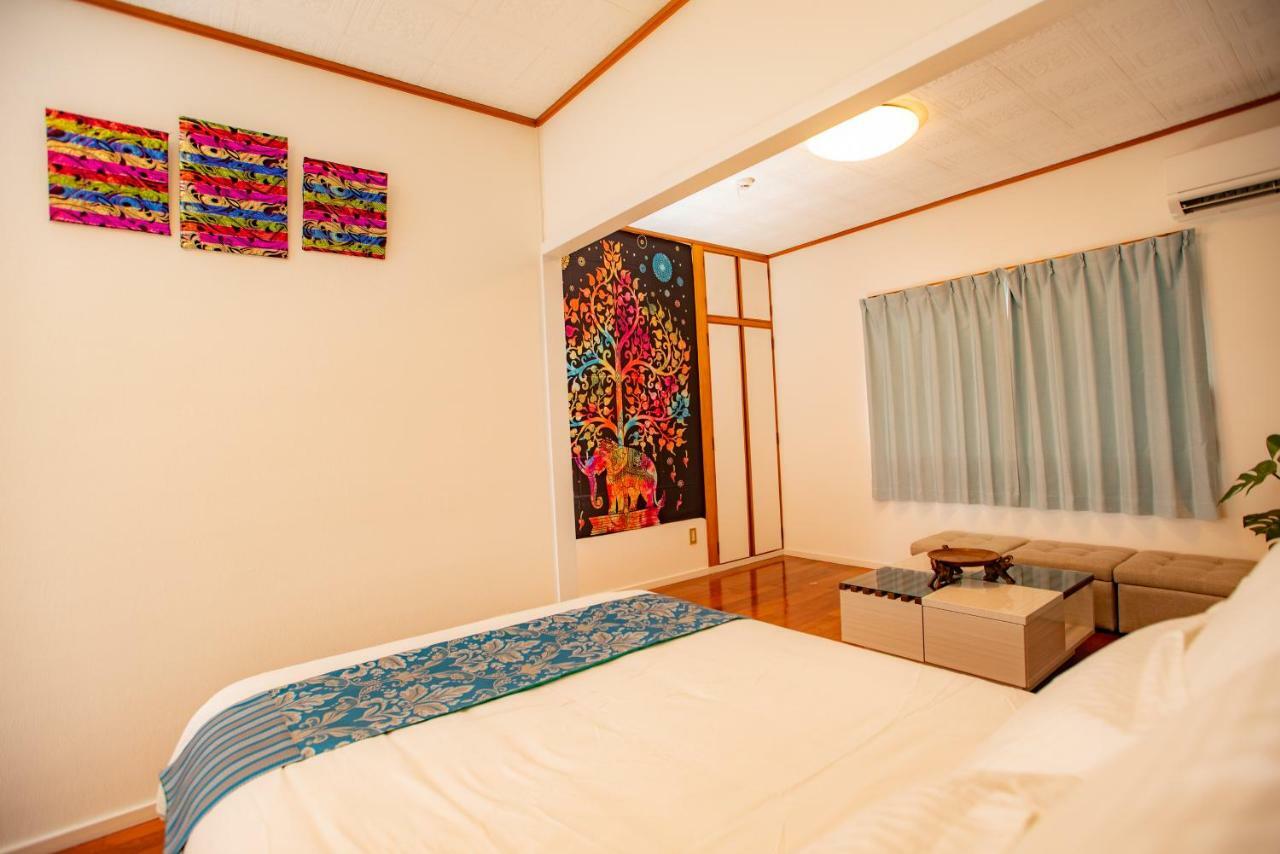 Villa Mk Garden Okinawa Esterno foto